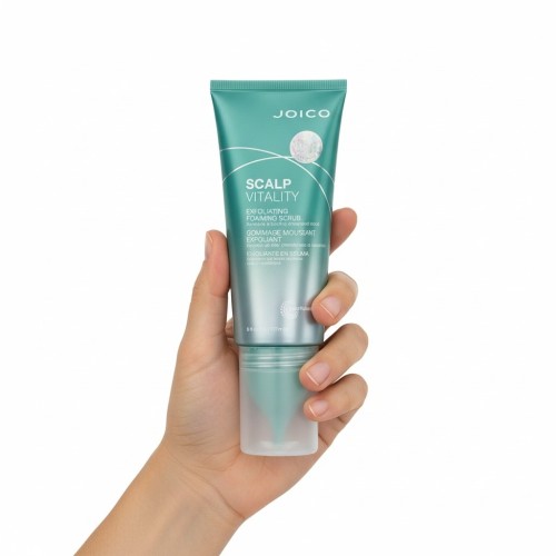 Joico-Scalp-Vitality-Exfoliating-Foaming-Scrub-Peeling-do-skory-glowy-177ml-2